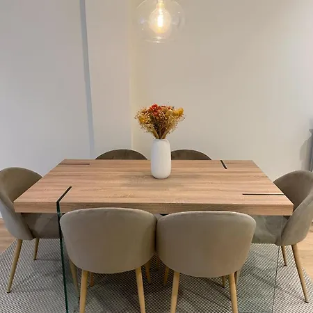 Colon -zurriola Beach * San Sebastián